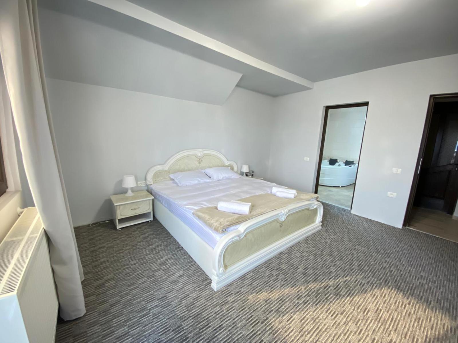 Casa Polen Comarnic Villa Kültér fotó